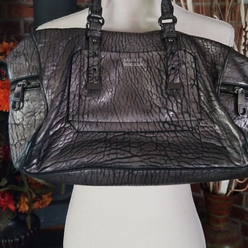 Black/silver hand bag